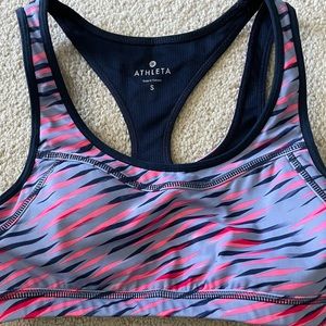 Women’s sports bra